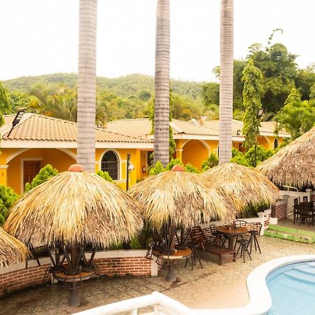 Apart Hotel Acuarious de Luis Estelí Extérieur photo