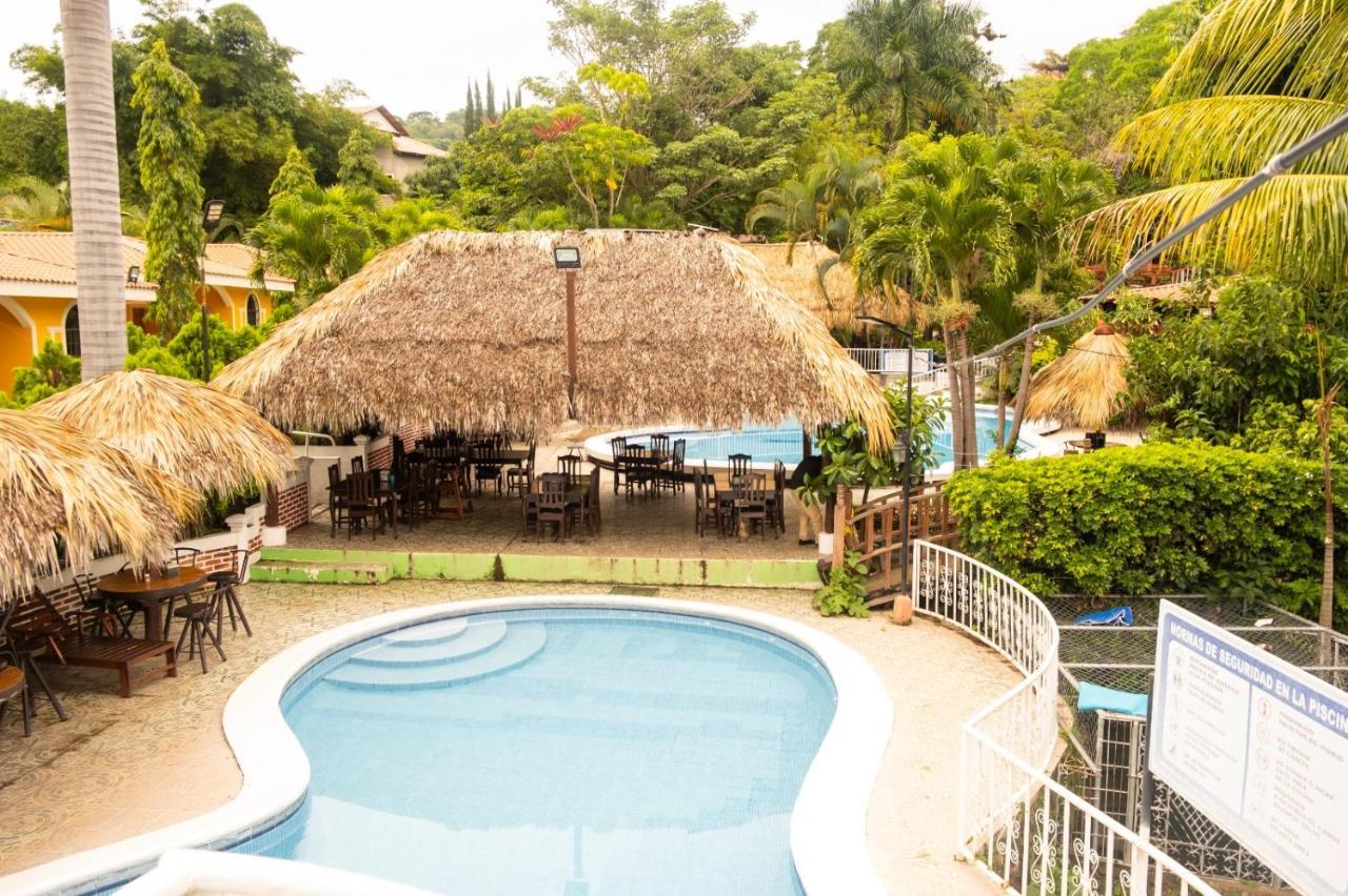 Apart Hotel Acuarious de Luis Estelí Extérieur photo