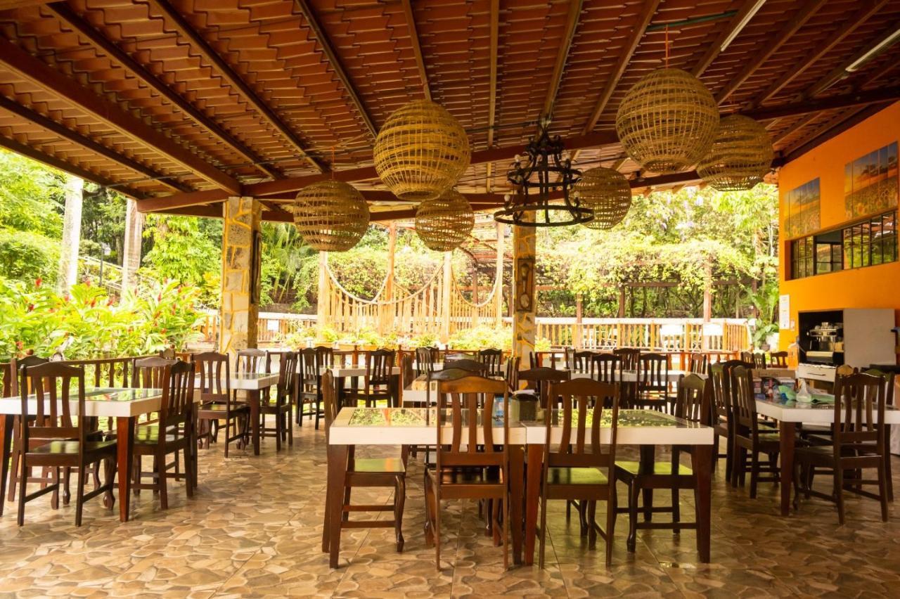 Apart Hotel Acuarious de Luis Estelí Extérieur photo