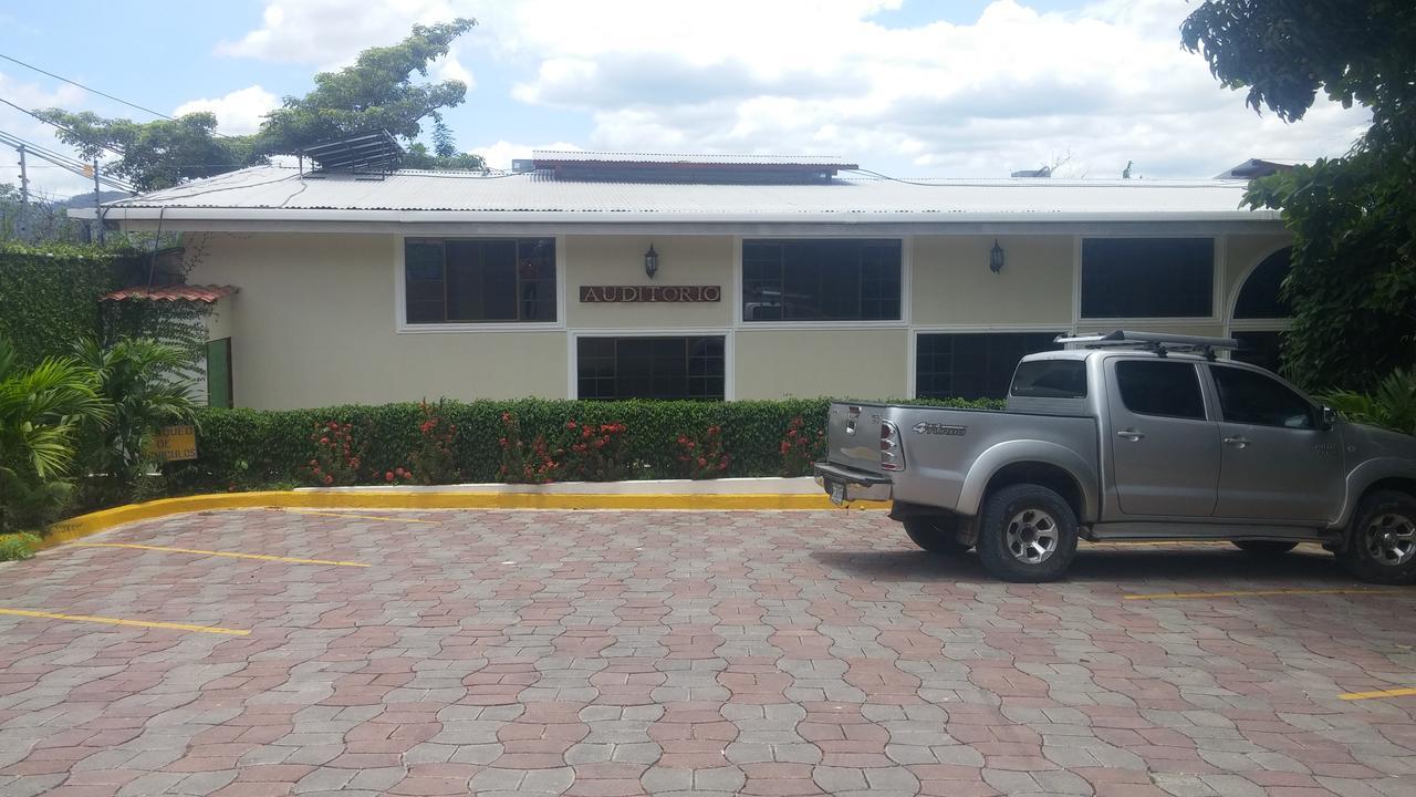 Apart Hotel Acuarious de Luis Estelí Extérieur photo