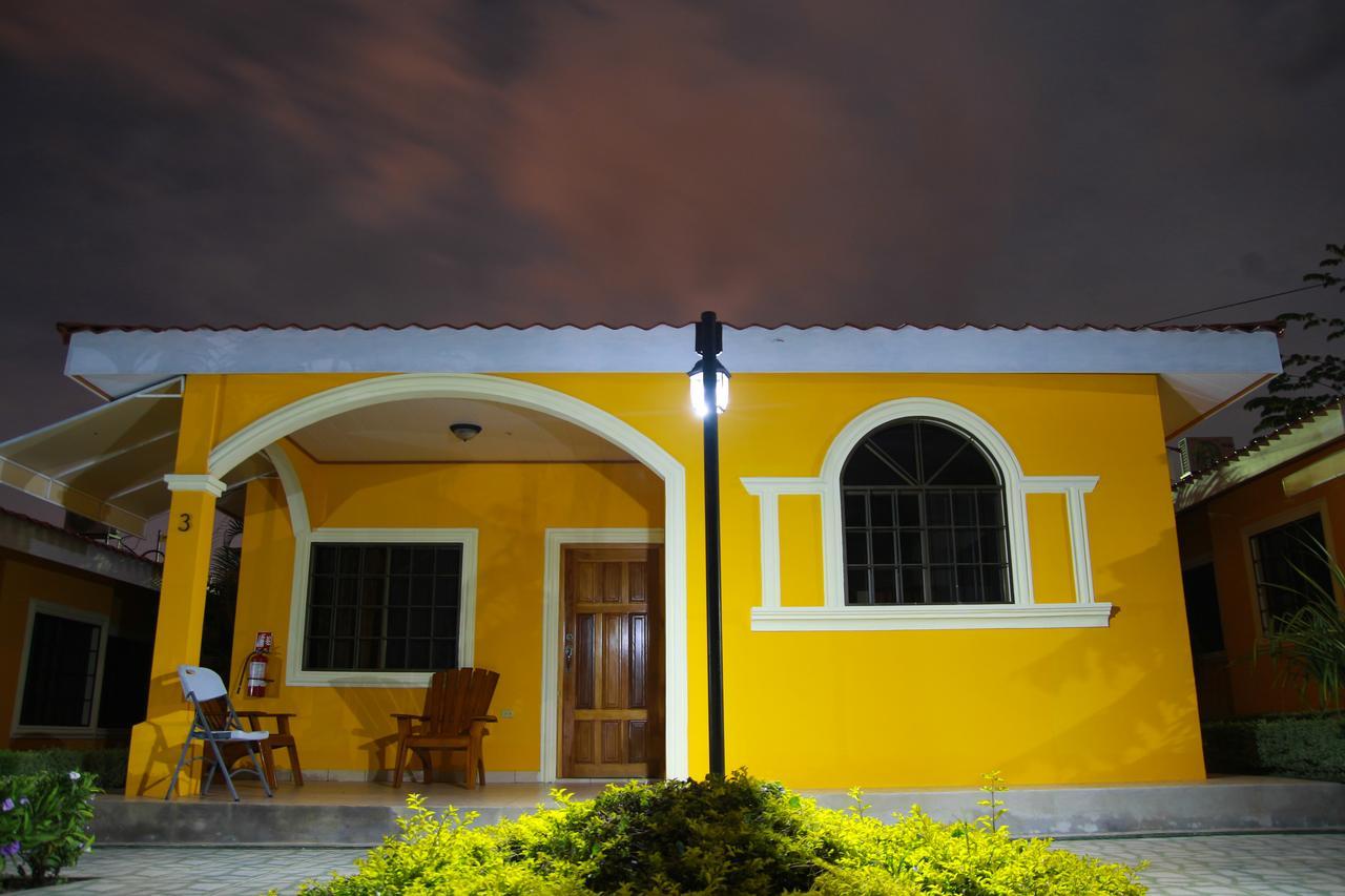 Apart Hotel Acuarious de Luis Estelí Extérieur photo