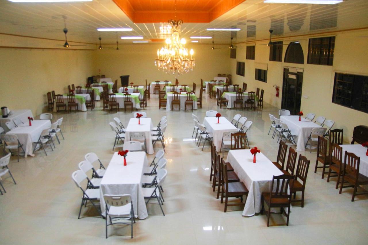 Apart Hotel Acuarious de Luis Estelí Extérieur photo